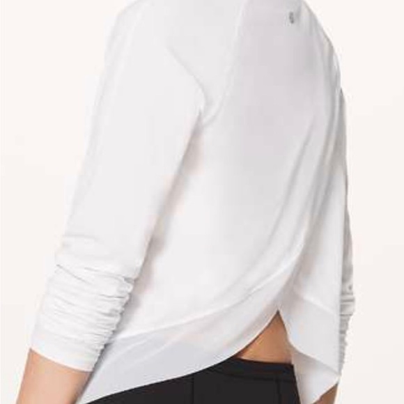 Lululemon Quick Pace Long Sleeve Top- white size 12 loose fitting - Picture 7 of 10